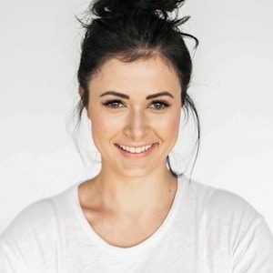 Zufriedene Mitarbeiterin